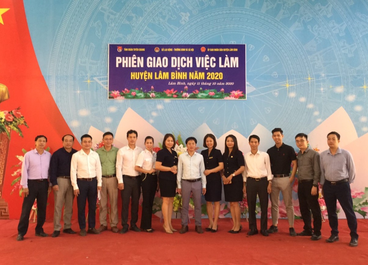 TVNAS tham dự Phiên giao dịch việc làm huyện Lâm Bình năm 2020